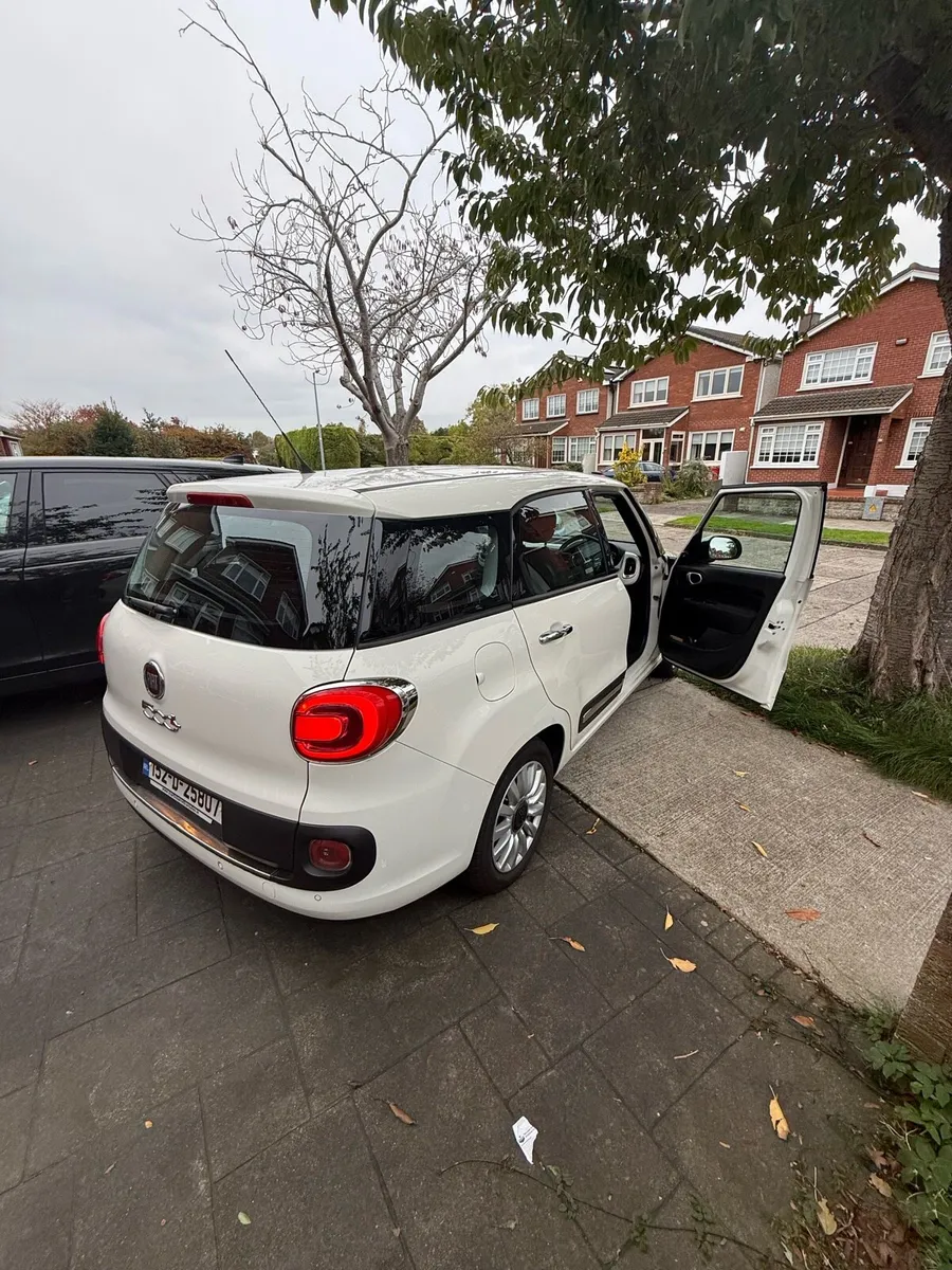 Fiat 500L - Image 4