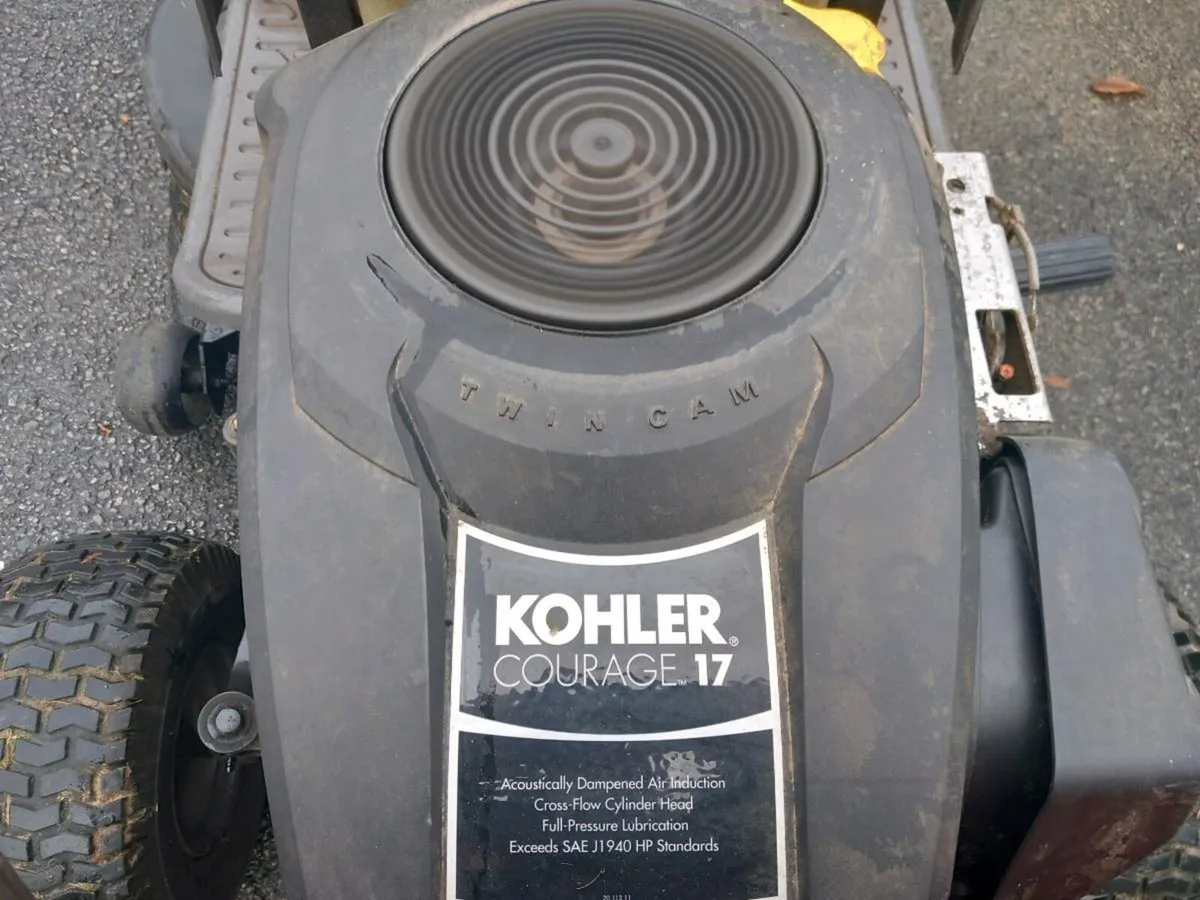 Husqvarna ride on lawnmower - Image 1
