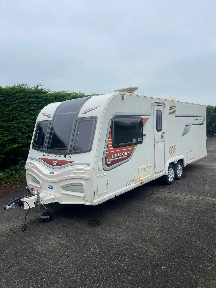 2013 Bailey Unicorn Cartagena (Island bed) - Image 2
