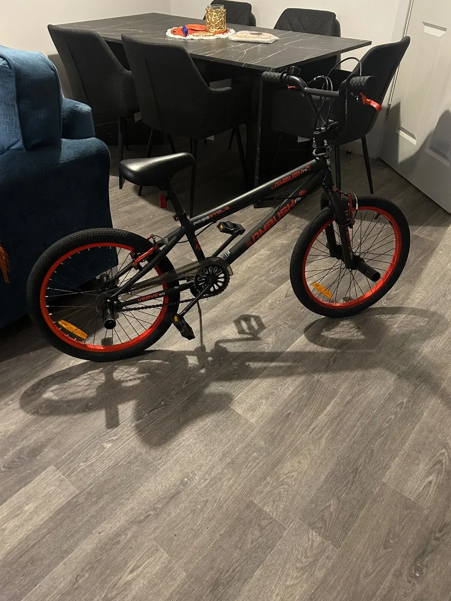 Kids bike - Image 3