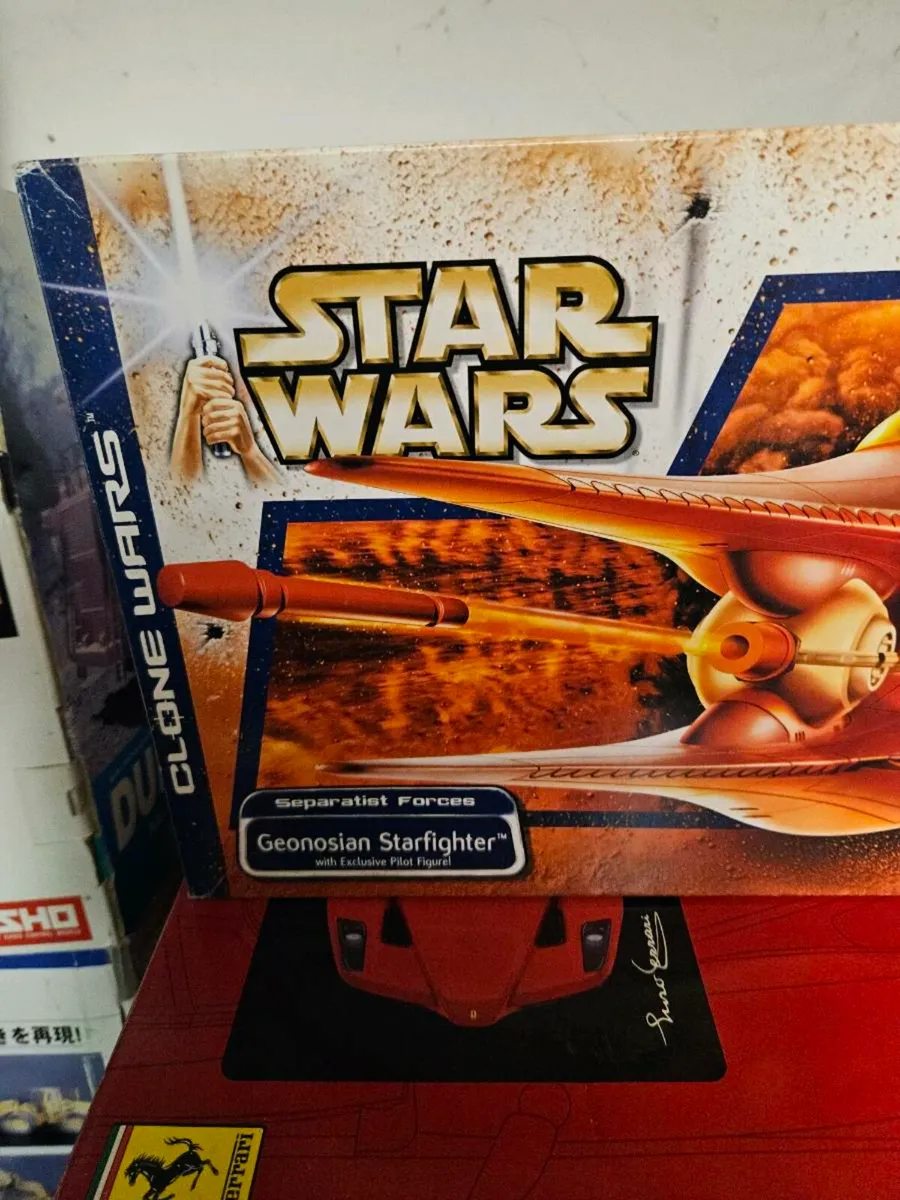 Star Wars Geonosian Star Fighter - Image 2