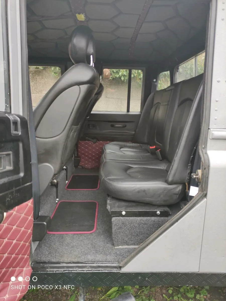 Land Rover Defender 130 - Image 3