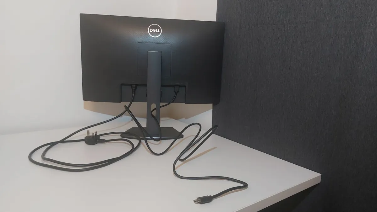 DELL Computer monitor - Image 2