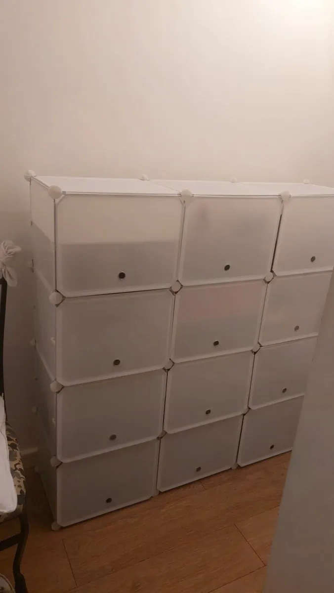Shoe cabinet - Image 2