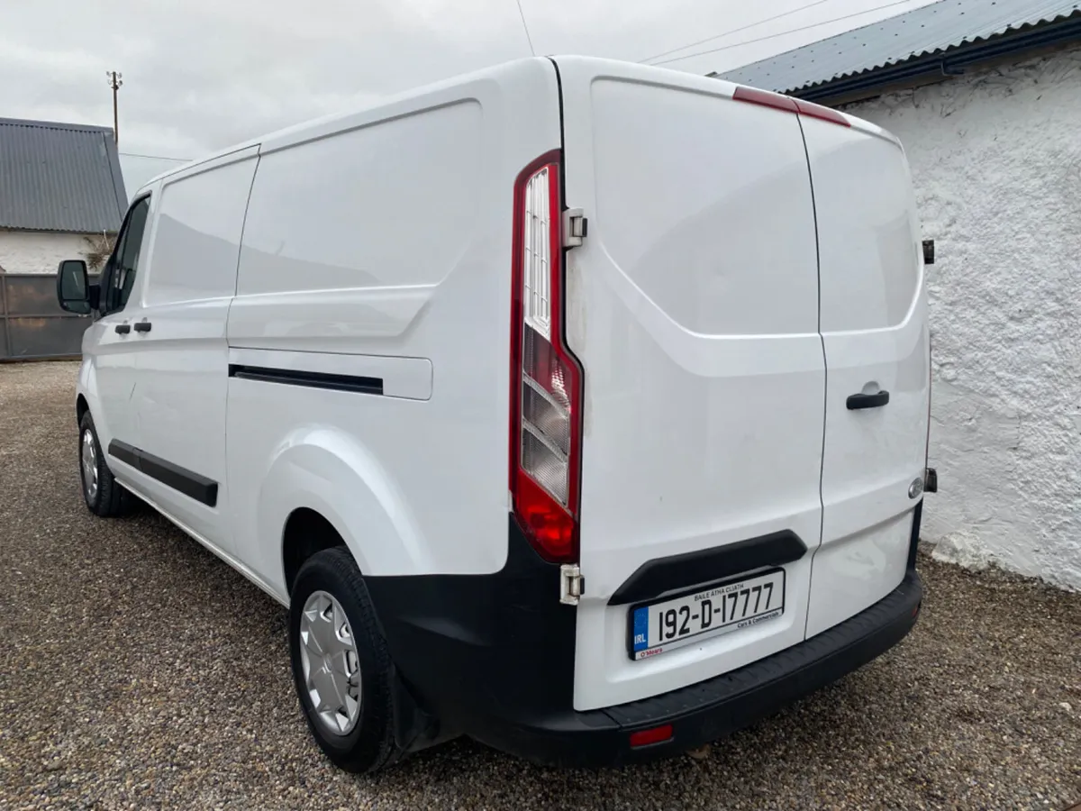 Ford Transit Custom LWB / Finance Arranged - Image 4