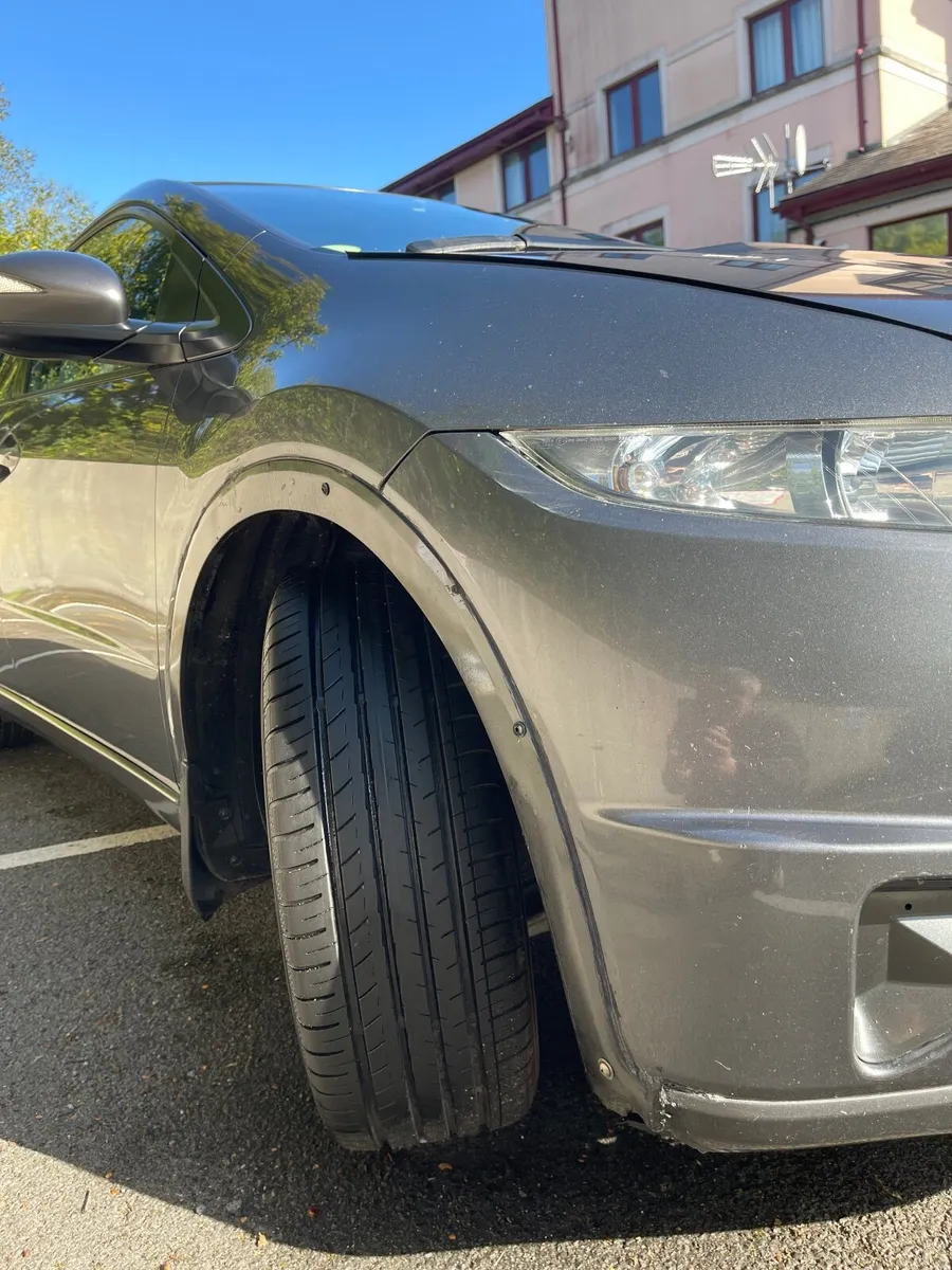 Honda Civic 2010 - Image 3