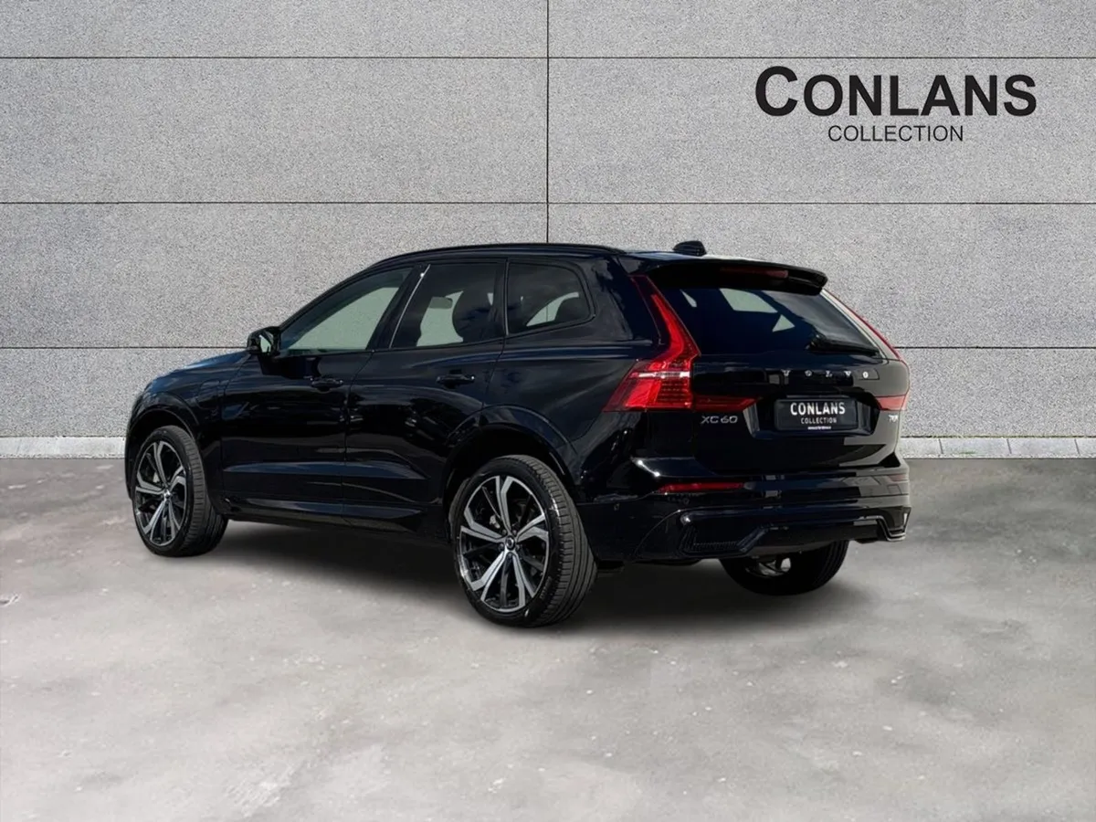 Volvo XC60 T8 AWD Phev Ultra Dark - Image 3