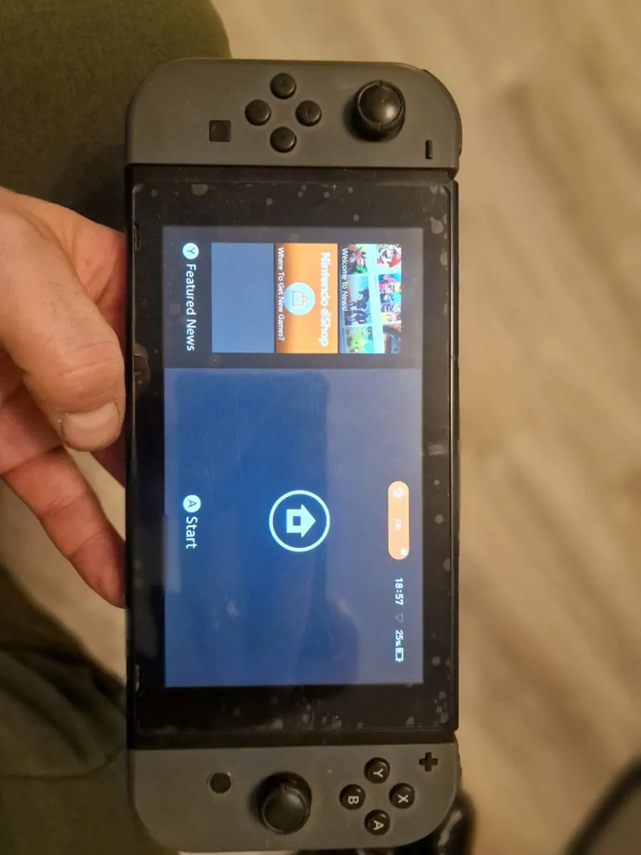 Nintendo Switch - Image 1