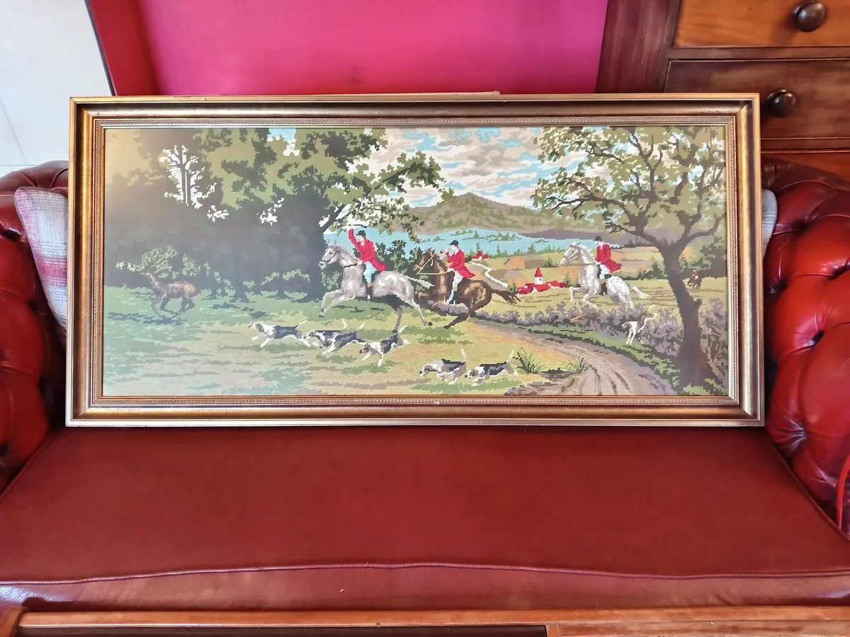 Embroidery hunt scene in lovely frame - Image 1