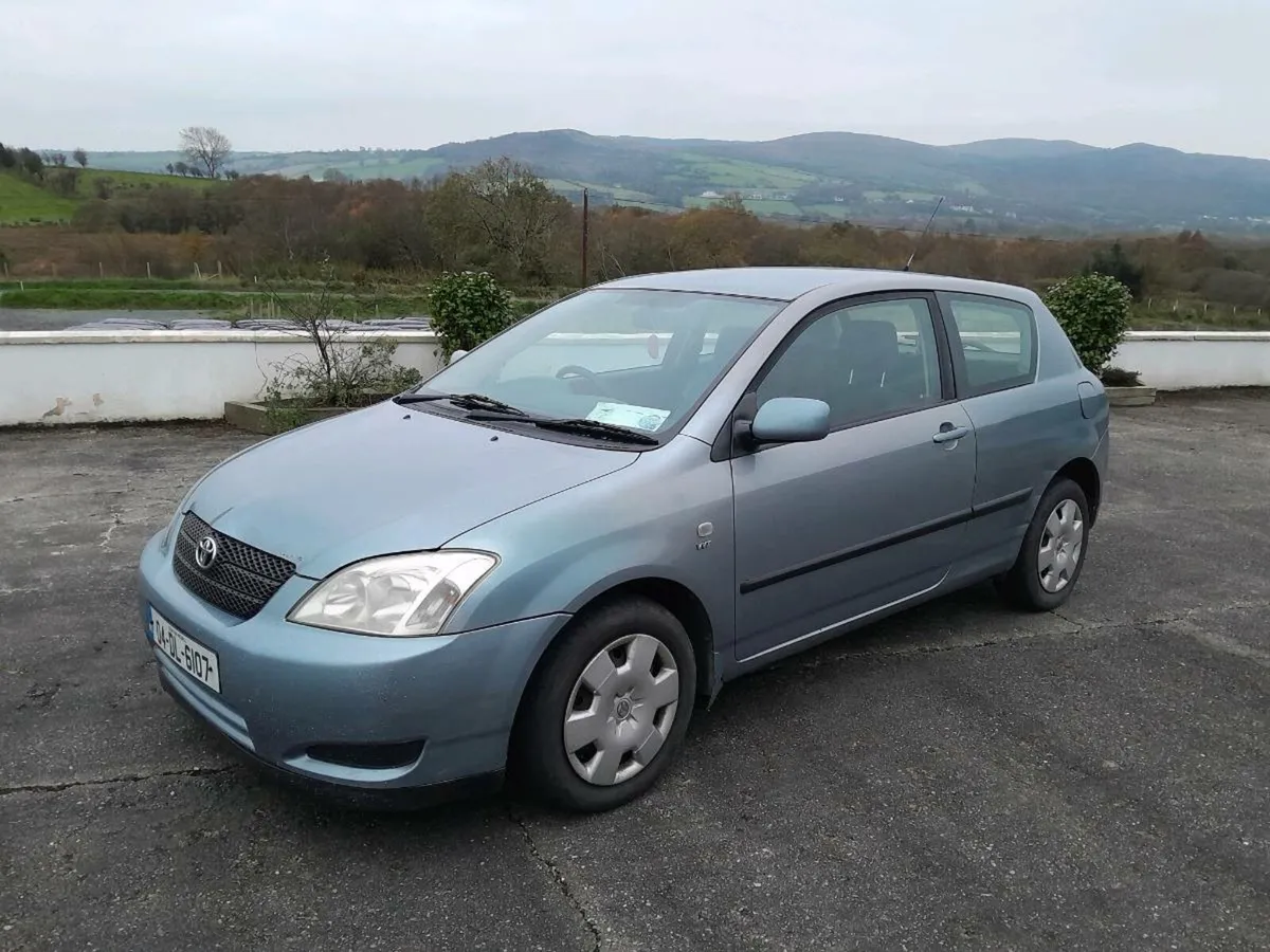 Totota corolla - Image 1