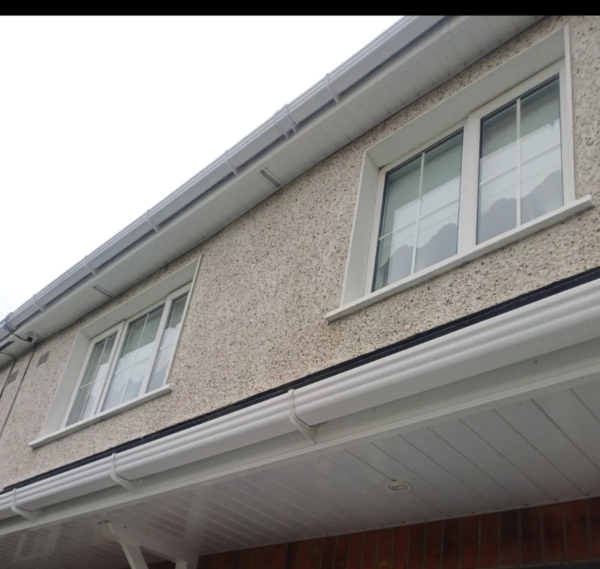 White pvc gutters and down pipes - Image 1