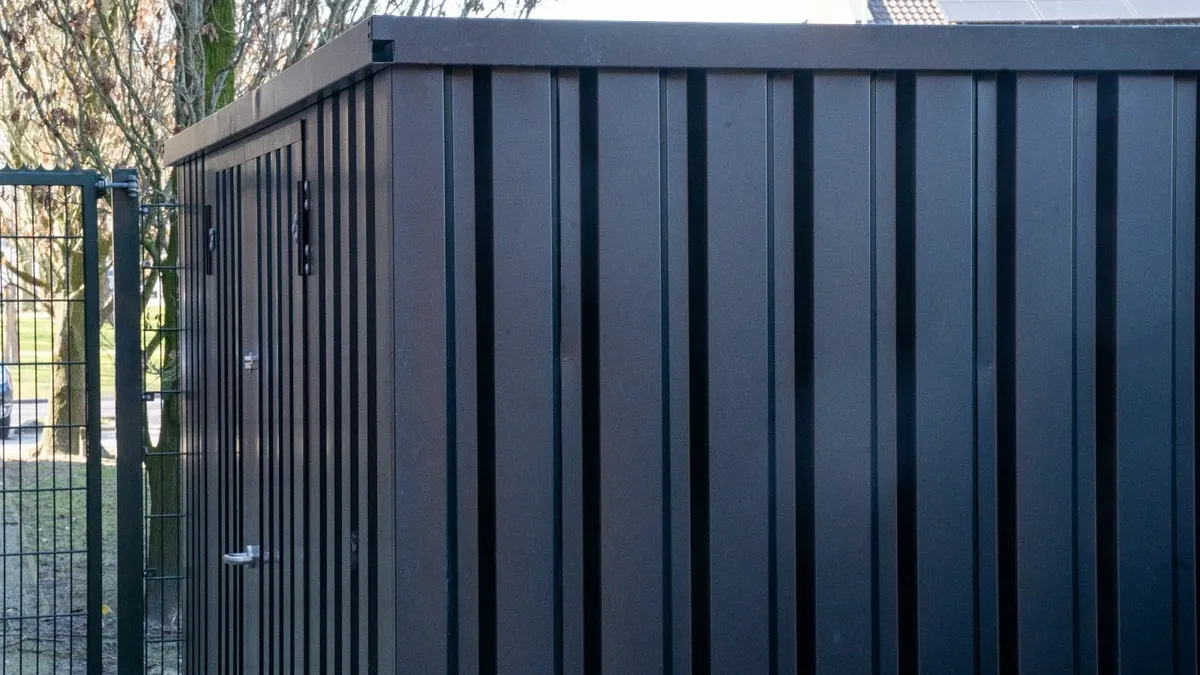 Lockable Storage Container – Weatherproof Unit! - Image 4