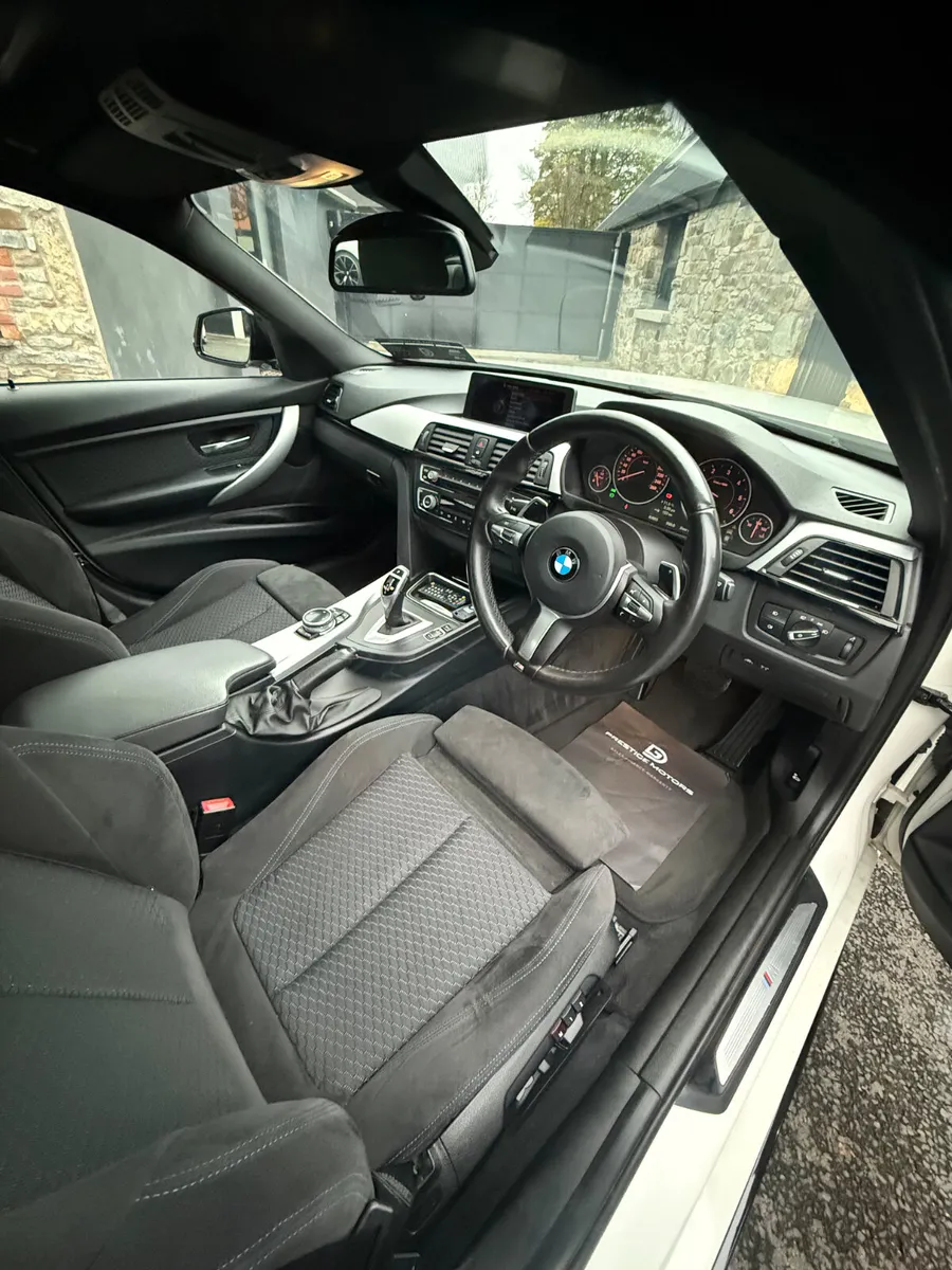 2014 BMW 320D M SPORT AUTO *SUNROOF* - Image 4