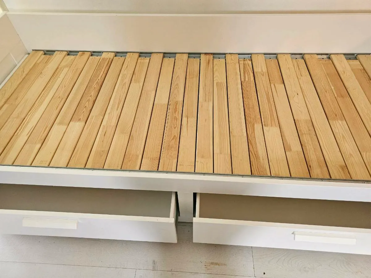 Sofa bed - Image 4