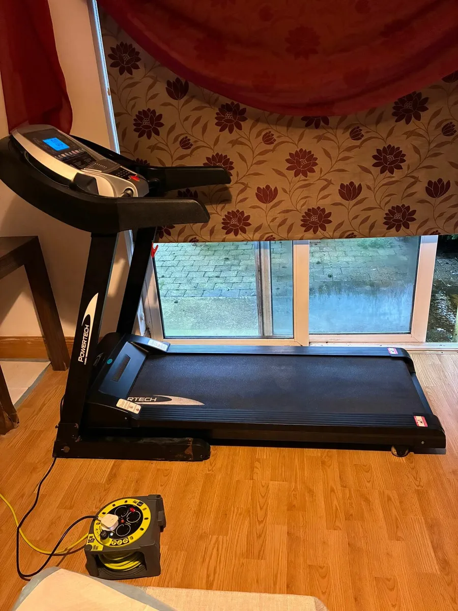 Powertech T900 treadmill - Image 1