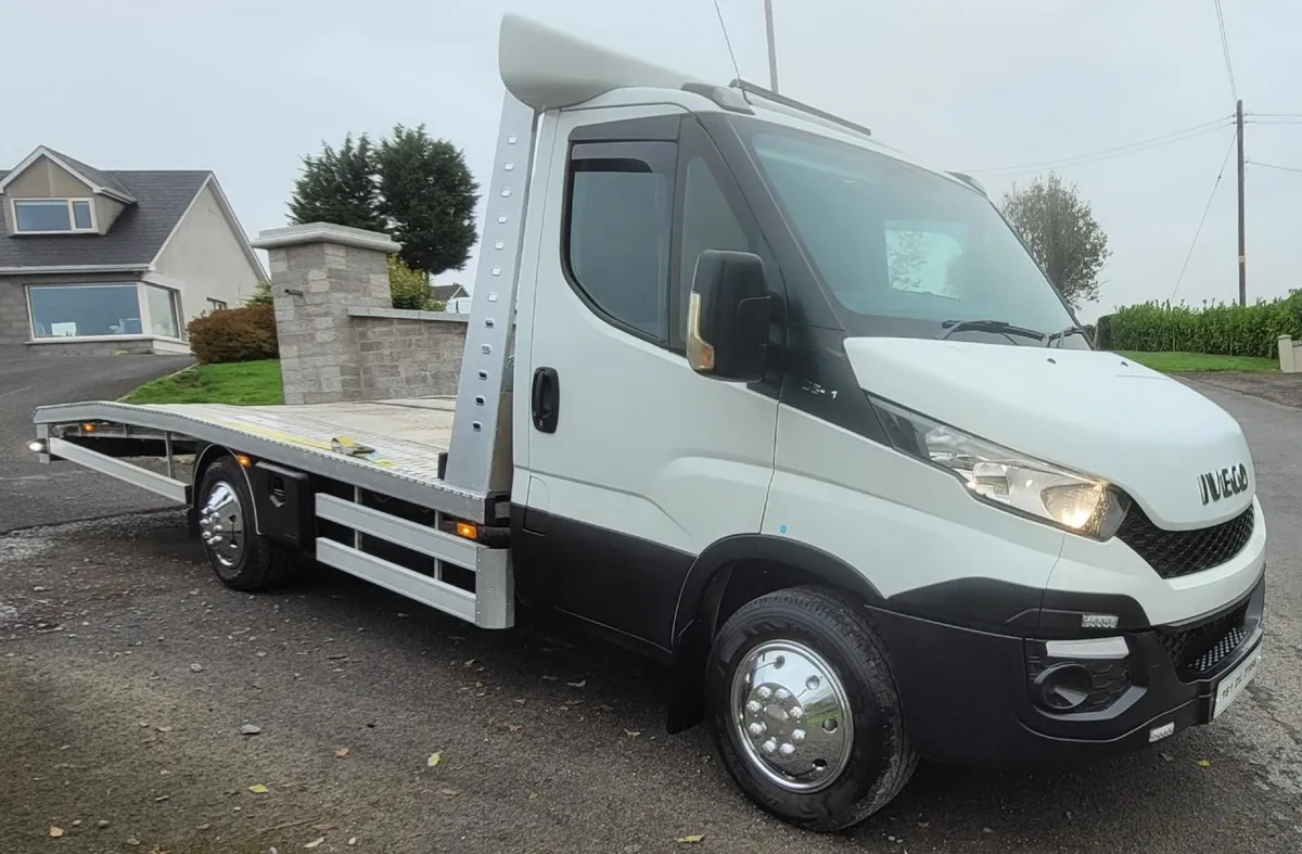 2016 Iveco Daily Recovery Winch/Airbags/Towbar Top - Image 2