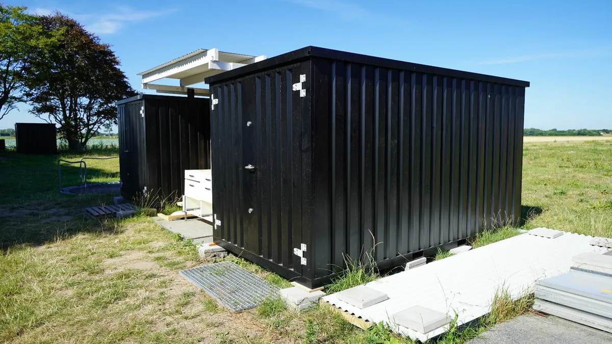 Storage Container Cabin – Maintenance Free! - Image 4
