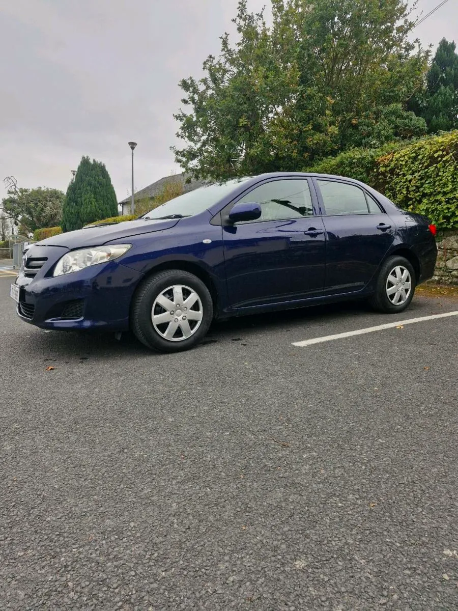 Toyota corolla - Image 1