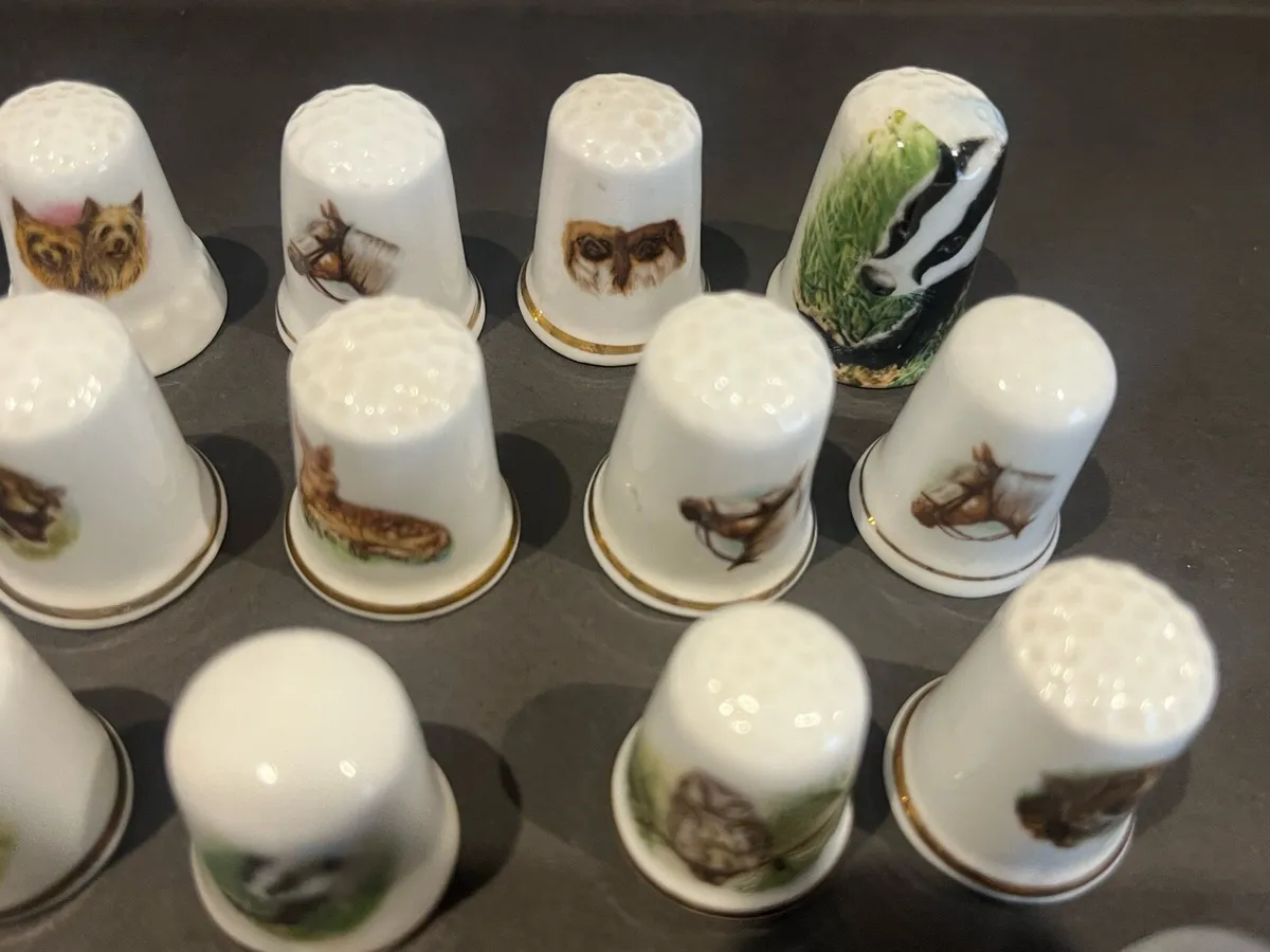 Vintage Thimbles - Image 3