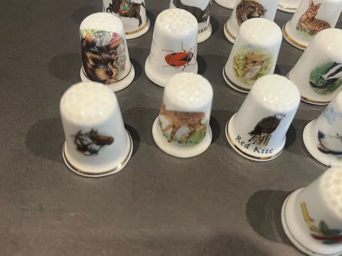 Vintage Thimbles - Image 4