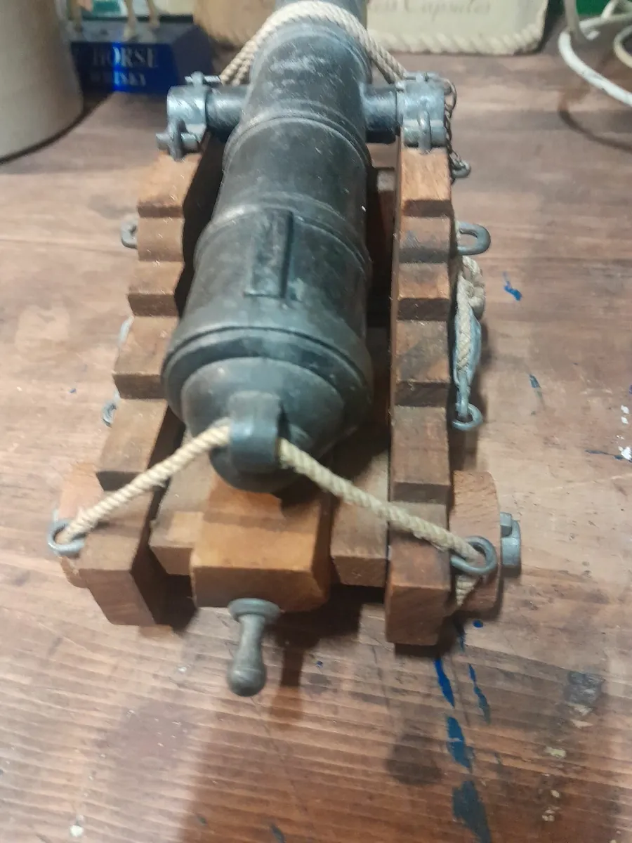 Minature deck cannon model - Image 2