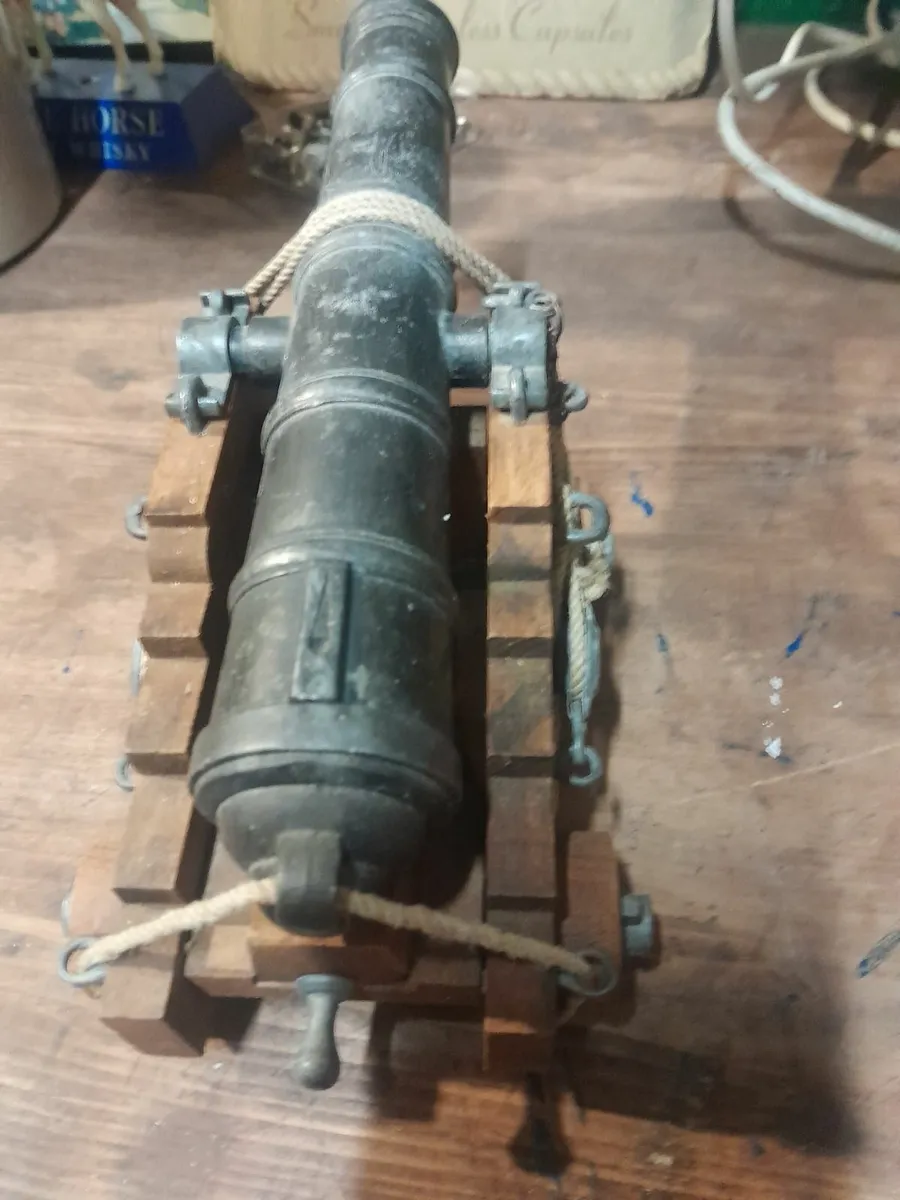 Minature deck cannon model - Image 4