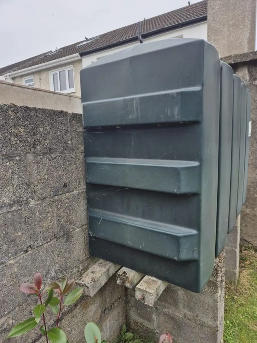 Oil tank - Image 2