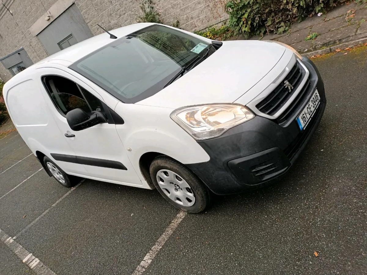 2016 Peugeot partner 1,6 diesel 3seater Doe&Tax - Image 1