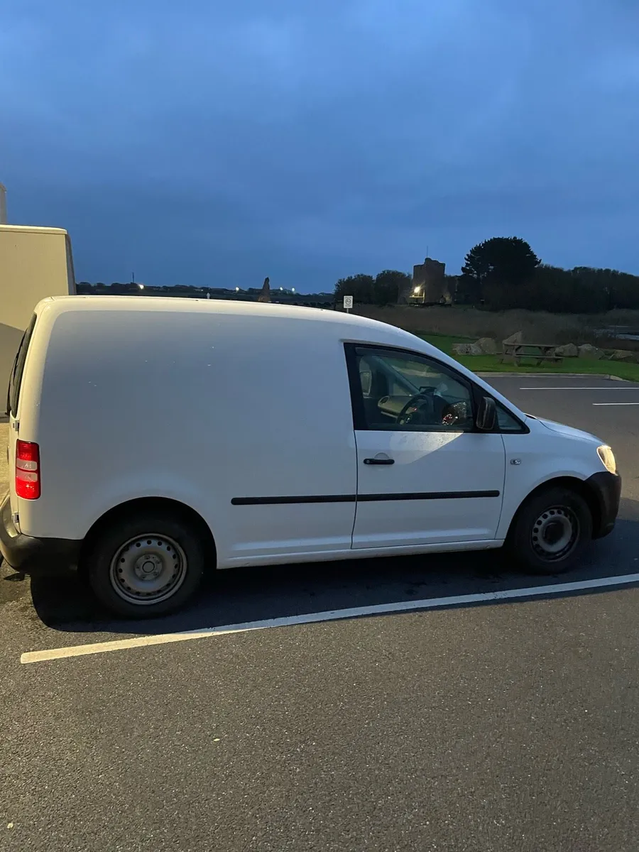 Volkswagen Caddy - Image 2