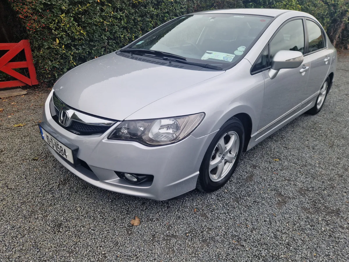 Honda Civic HYBRID 2010 - Image 2