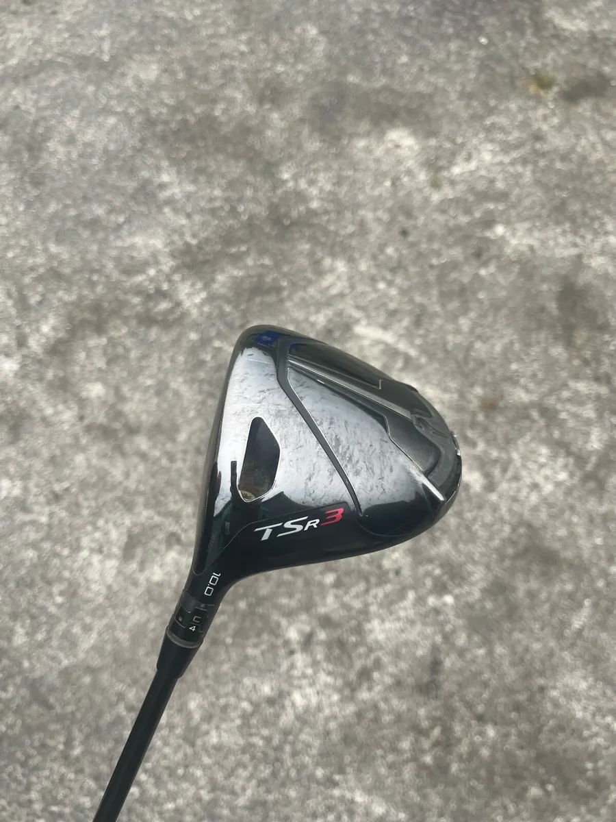 Left handed Titleist TSR 3 Driver - Image 2