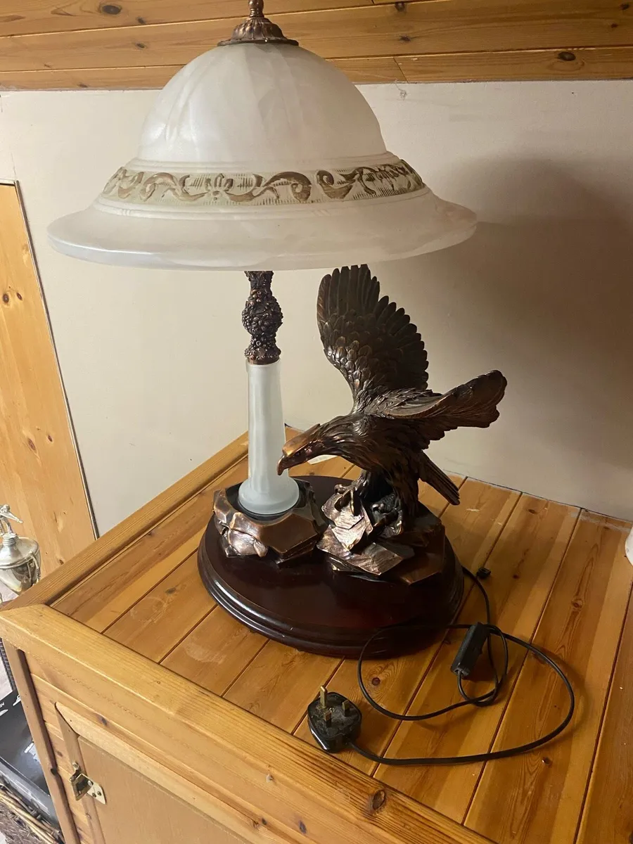 Bronze Eagle Light - Image 1