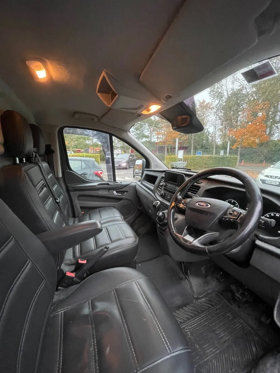 Ford Transit Custom 2018 - Image 2