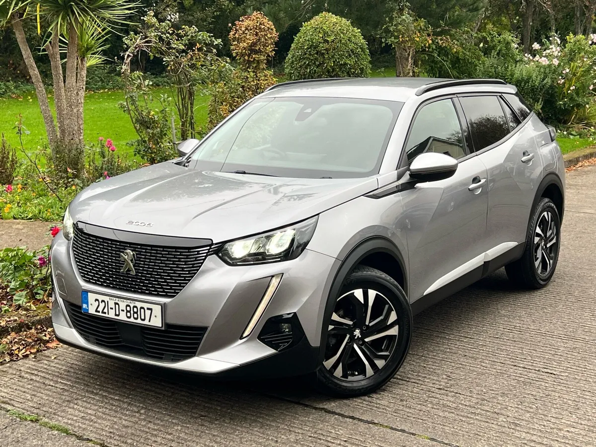221 PEUGEOT 2008 ALLURE  1.2 PETROL - Image 1