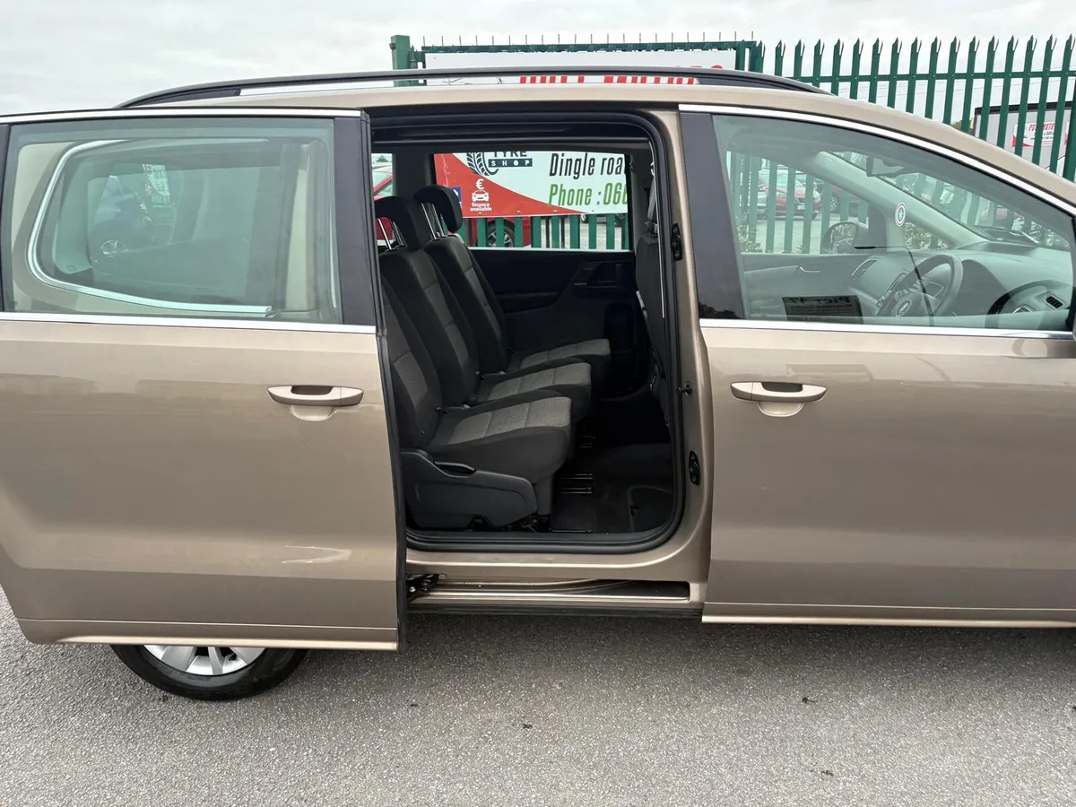 Volkswagen Sharan 2015 - Image 4