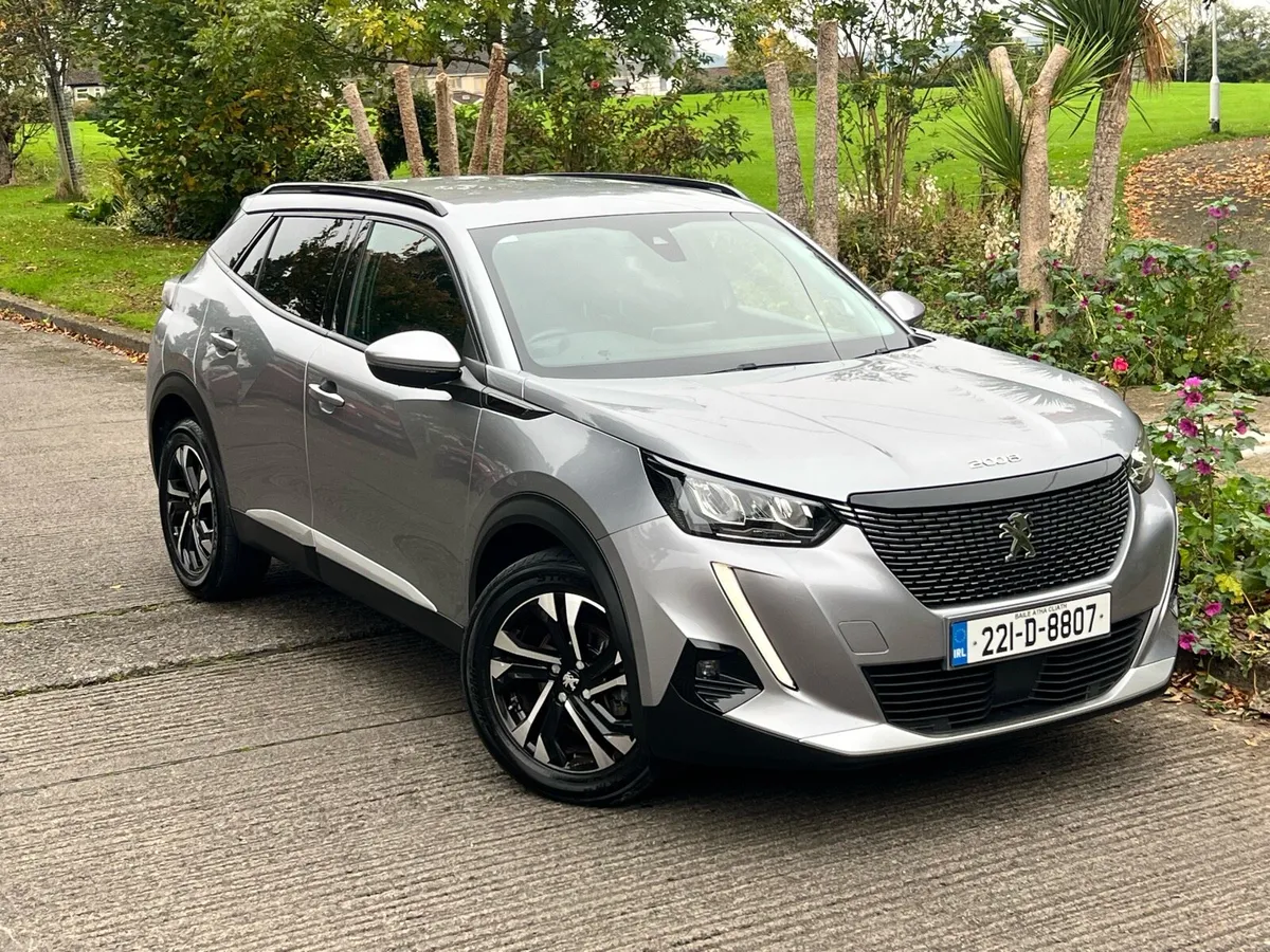 221 PEUGEOT 2008 ALLURE  1.2 PETROL - Image 4