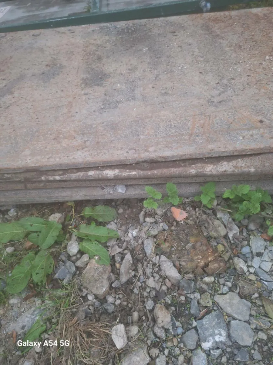 Steel plates - Image 1