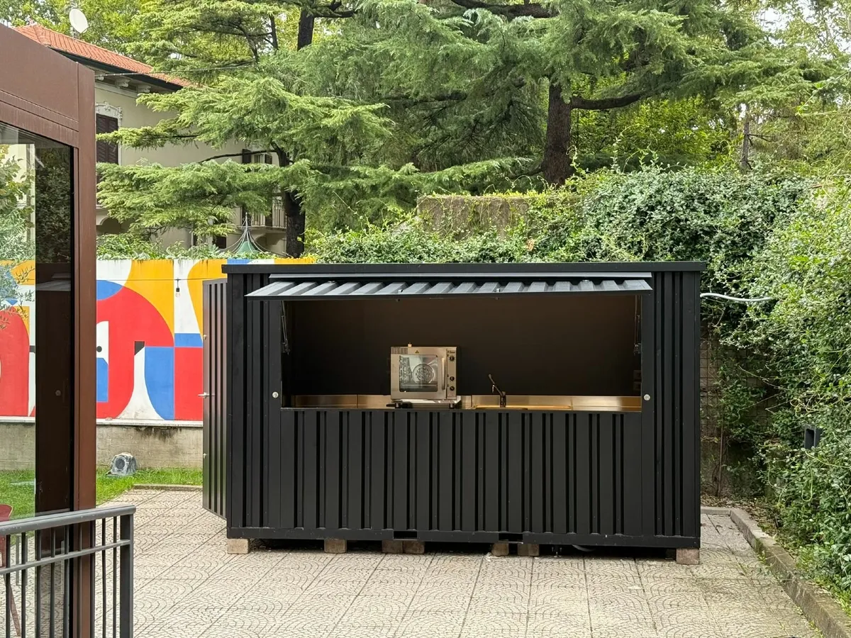 Maintenance-Free Bar Container – Great for Homes! - Image 2