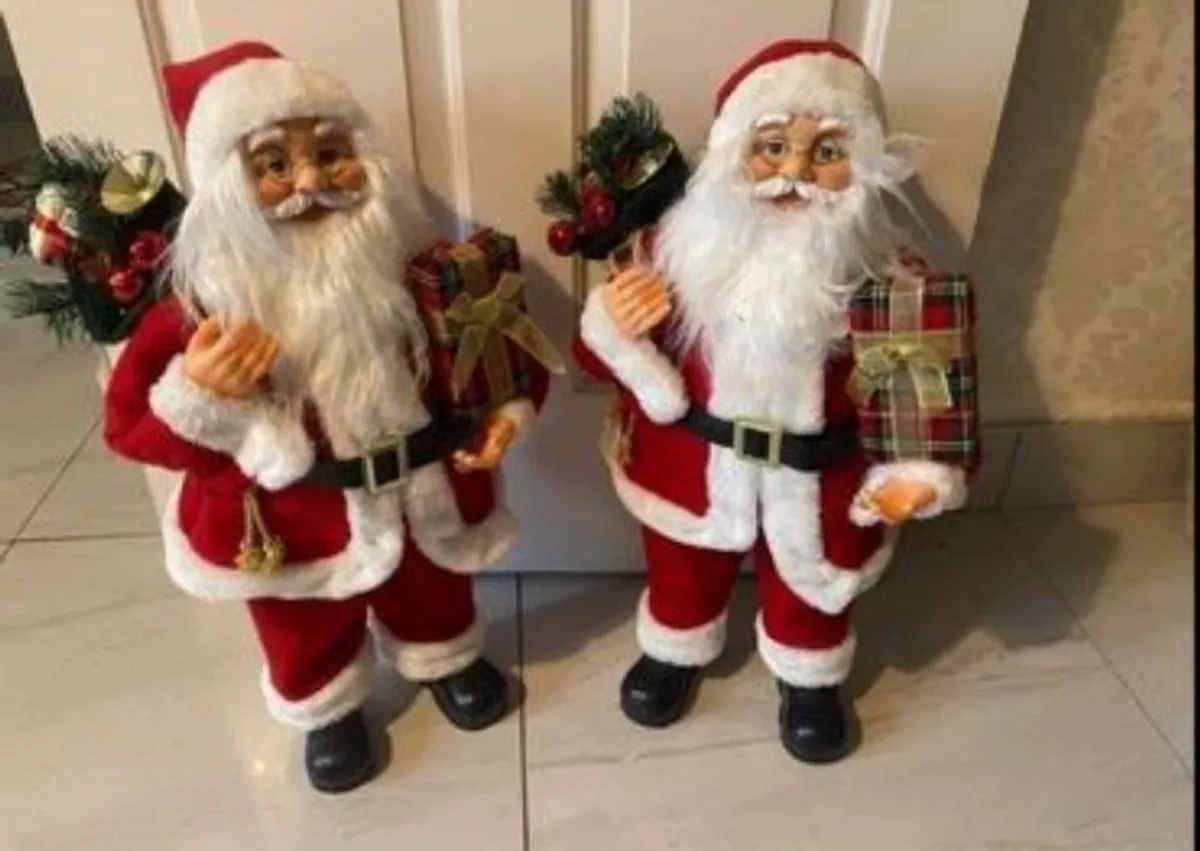 Santas