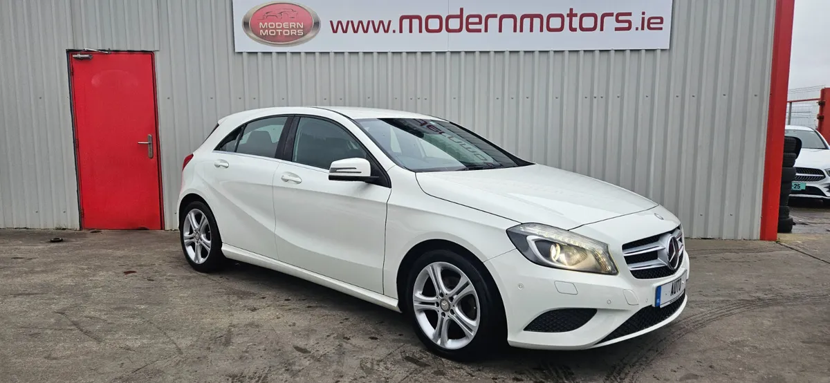 Mercedes a180 sport automatic 1.6 petrol low kms - Image 1