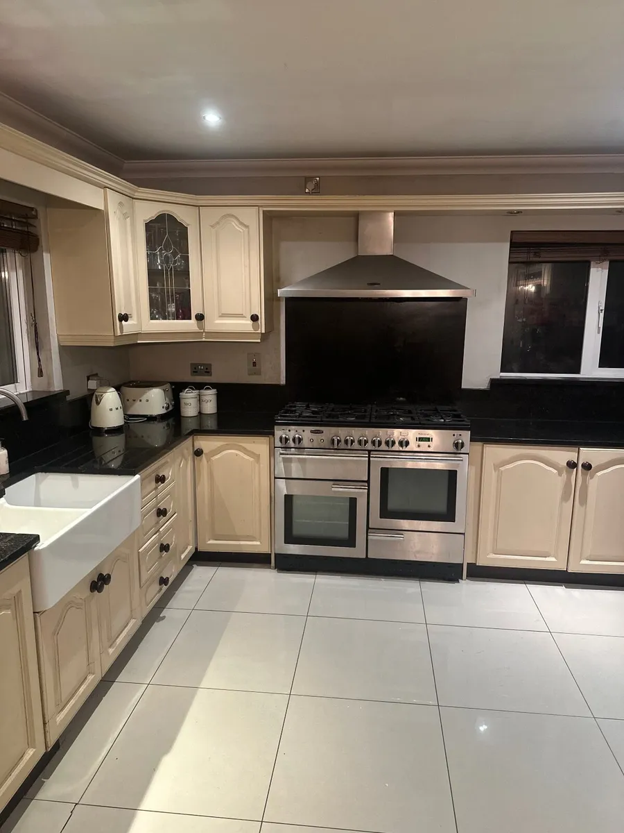 Kitchen For Sale ( Oak in Cream ) - Image 4
