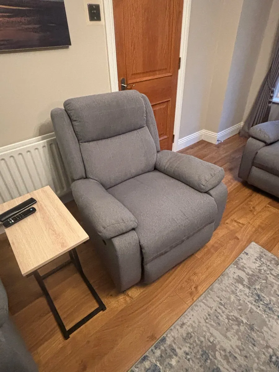3+1+1 Recliner Sofa Set - Image 3