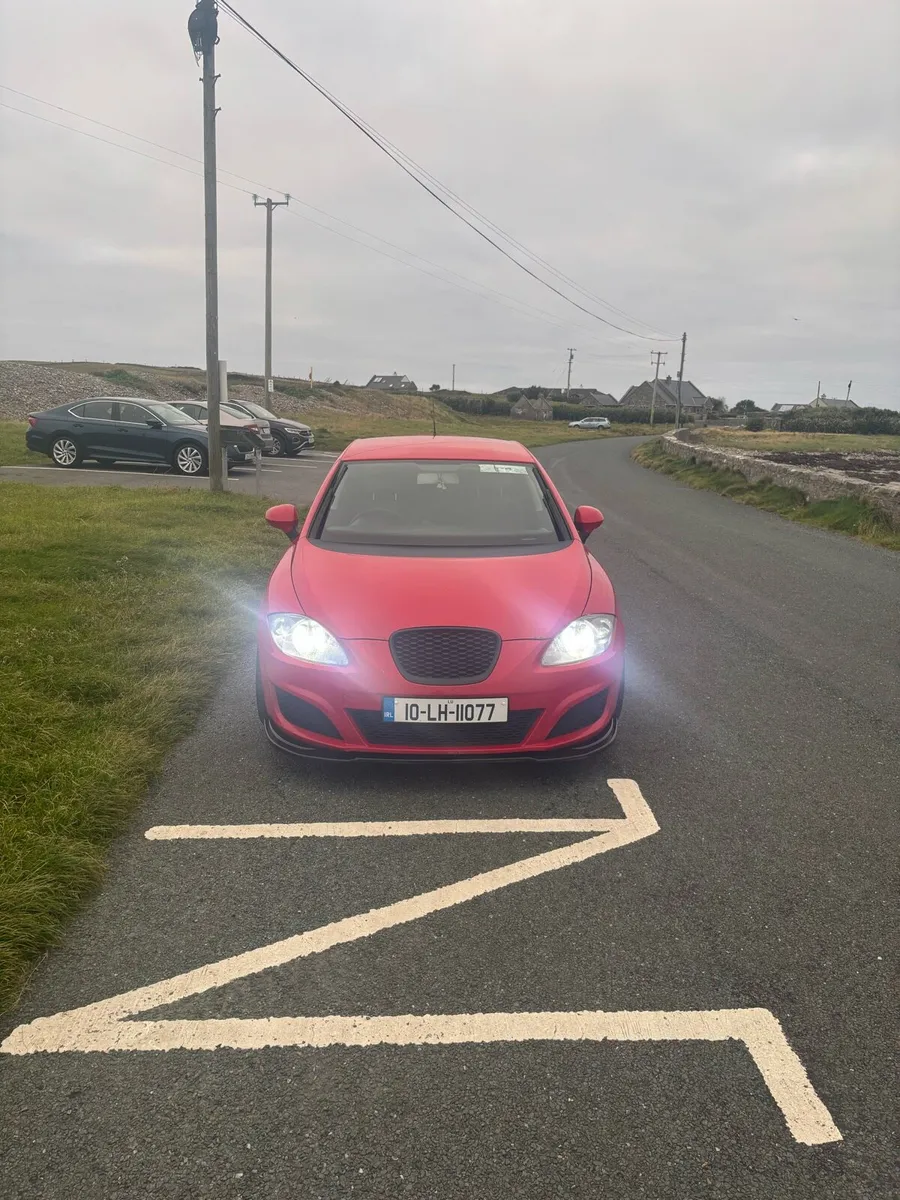 Seat Leon - Image 2