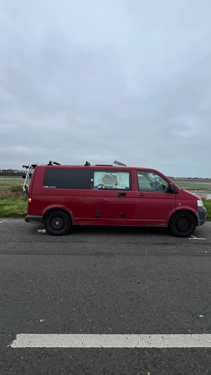 Vw t5 transporter 1.9tdi  / 2004 last price ! - Image 2