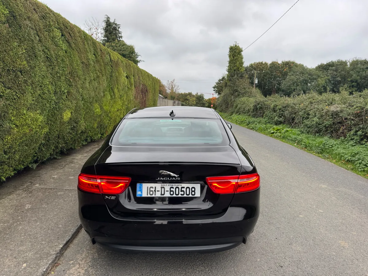 Jaguar XE R-sport LOW MILEAGE - Image 3