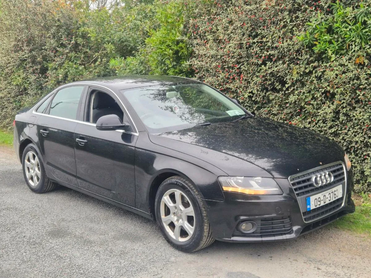 2009'AUDI A4 2.0 TDI NCT 05/26 - Image 1