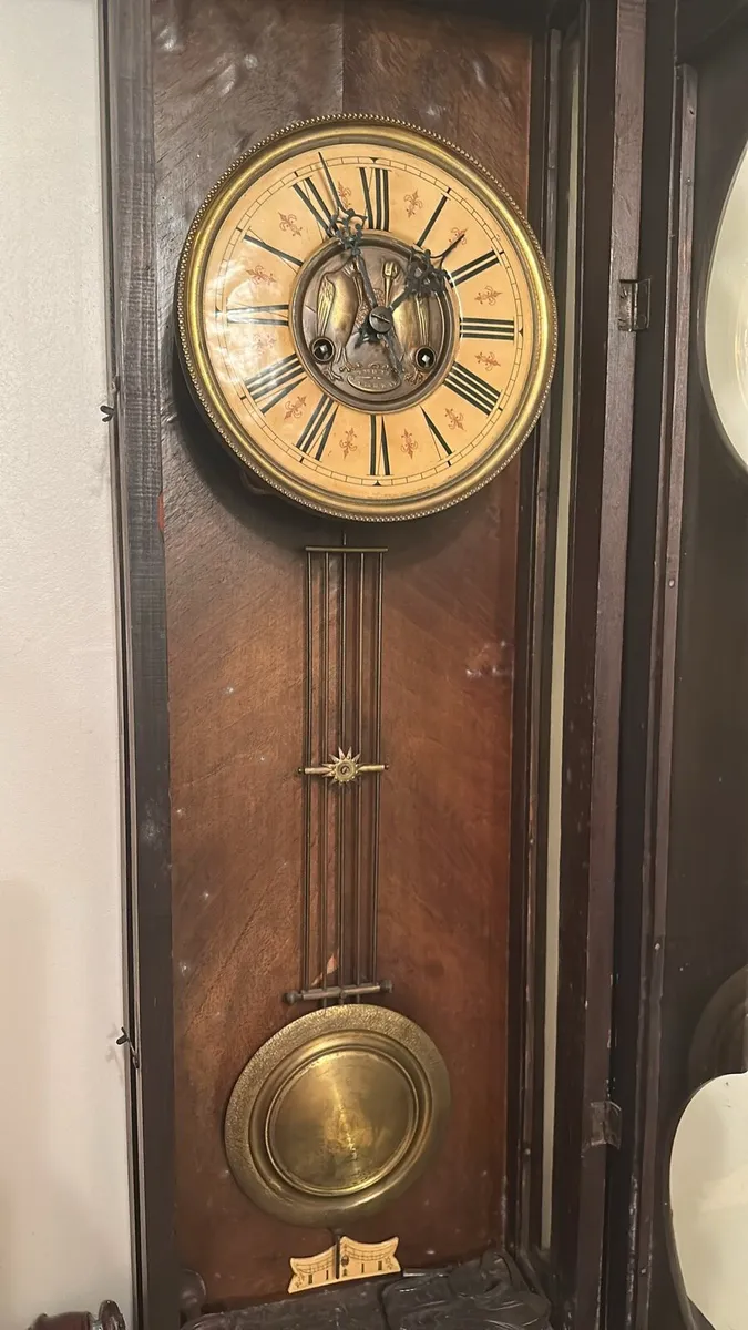 Antique clocks - Image 2
