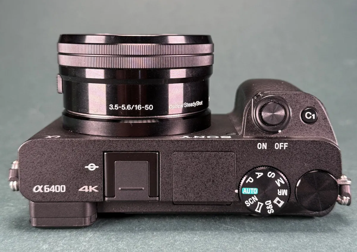 Sony Alpha a6400 Mirrorless 24.2MP 4K Digital Came - Image 4