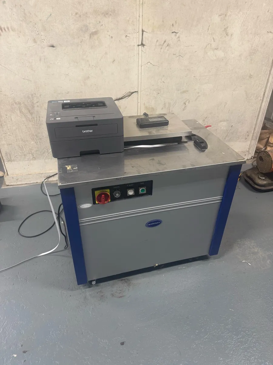Strapping machine - Image 1