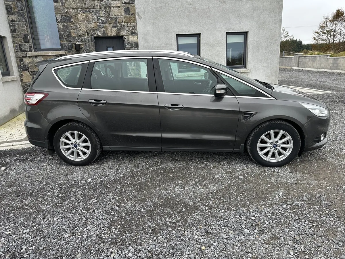 Ford S-Max Titanium 2.0TDCi 150bhp Just NCT’d - Image 3